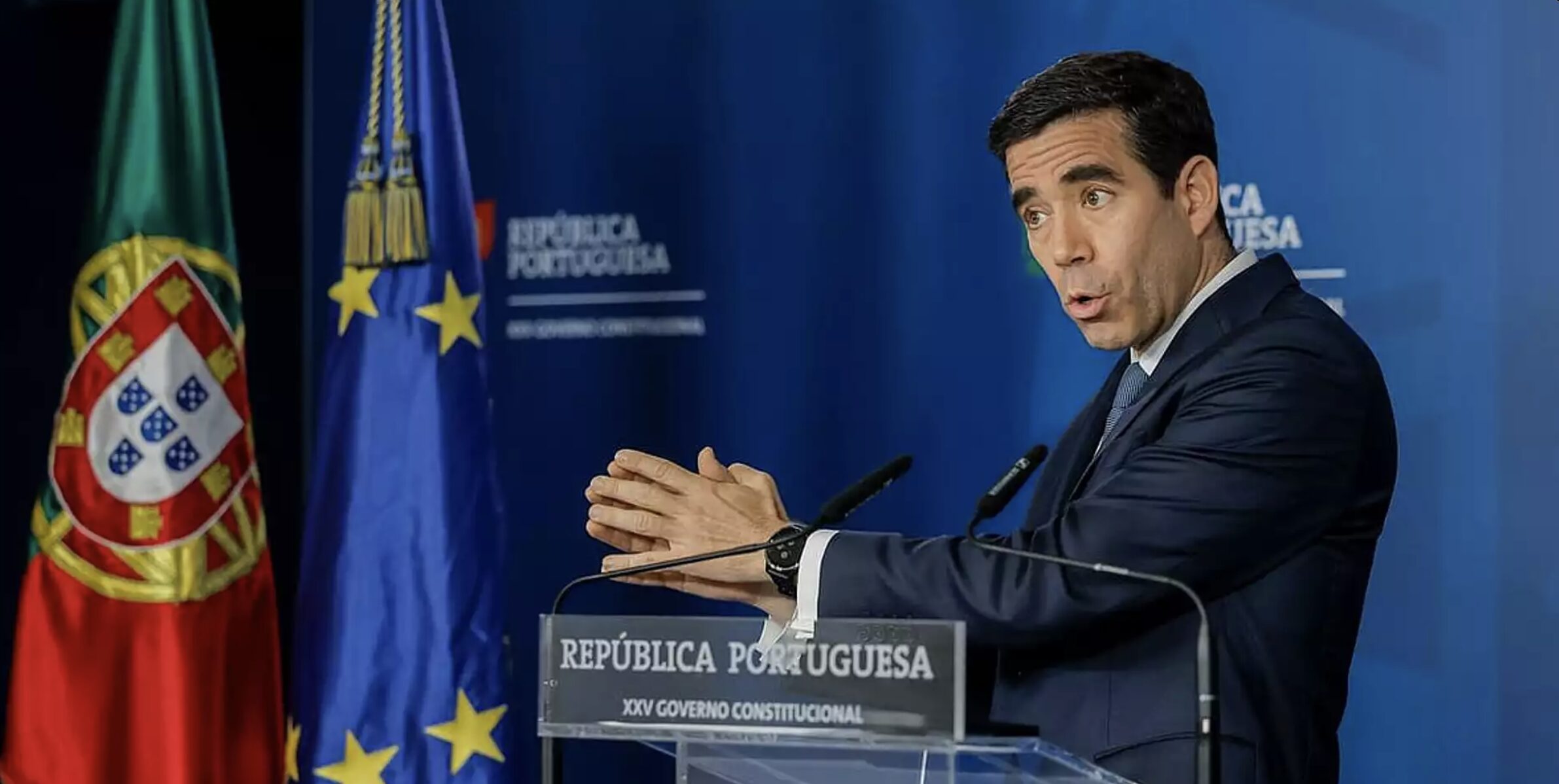 You are currently viewing Conselho de Ministros aprova menos recursos, deportações aceleradas e mais tempo de detenção para imigrantes